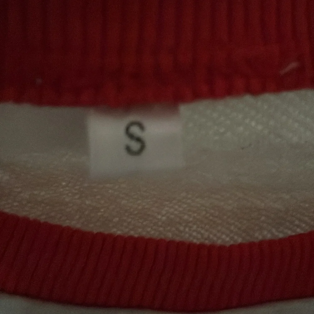 Sweatshirt - Picture 3 of 3